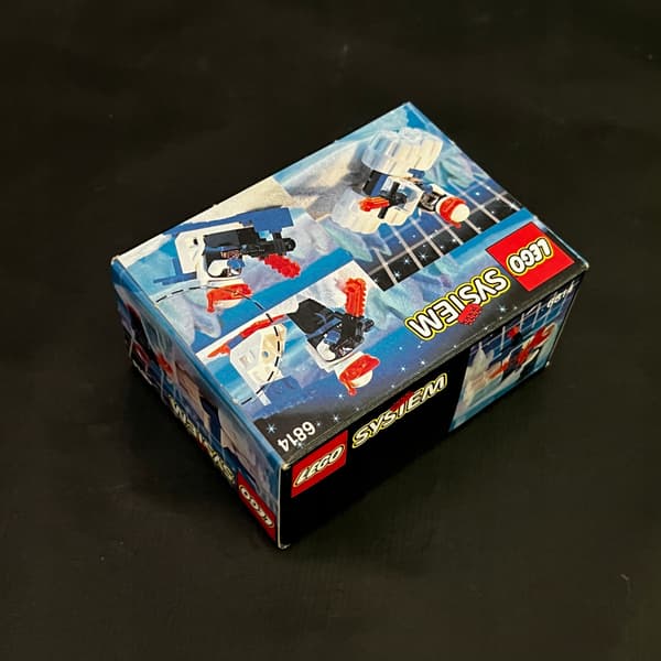 6814 LEGO Troop Transport