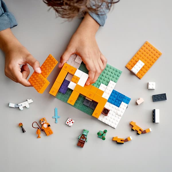 LEGO Minecraft 21178 Fox Den