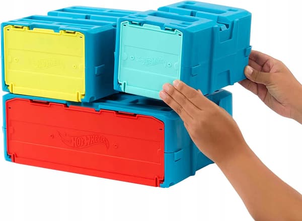 HOT WHEELS STUNT TRACK SET: FIRE LOOP – set with a car