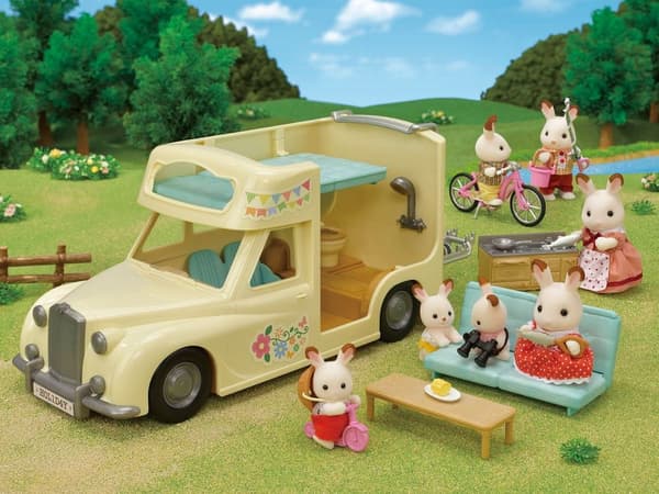 Sylvanian Families. Epoch camper van