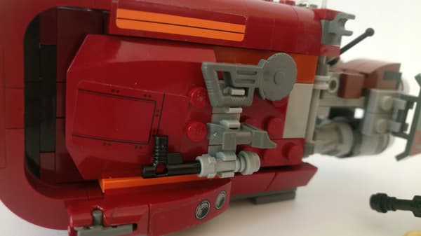 LEGO Star Wars: 75099 – Rey’s Speeder
