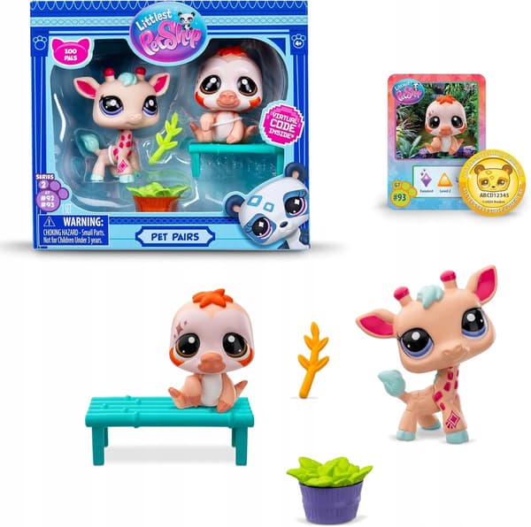 ANIMAL FIGURINES FOR CHILDREN – A PAIR WITH ACCESSORIES