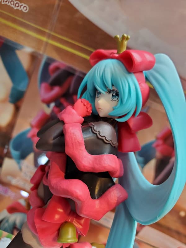Hatsune Miku PVC Statue – SweetSweets Series: Noel Raspberry Ver. – 21 cm