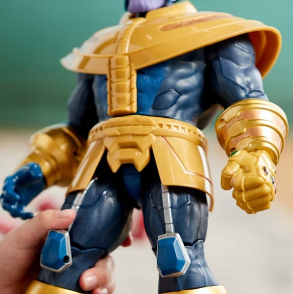 DISNEY THANOS AVENGERS Figurine