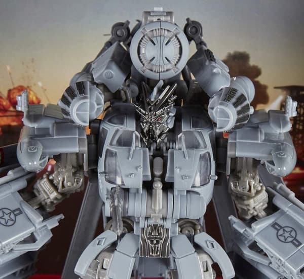 LARGE Studio Series Transformers Blackout Helicopter Figure