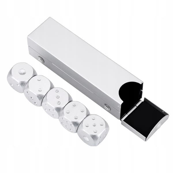 5-piece aluminium poker set with a storage case for A7