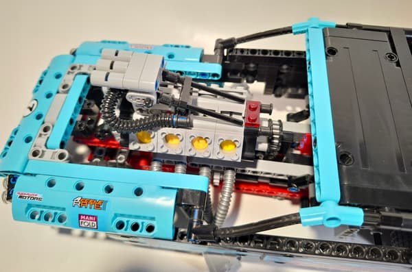 LEGO Technic: 42050 – Dragster
