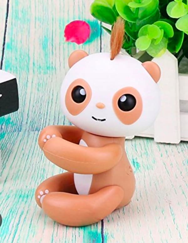 Interactive electronic finger toy: Panda Bear