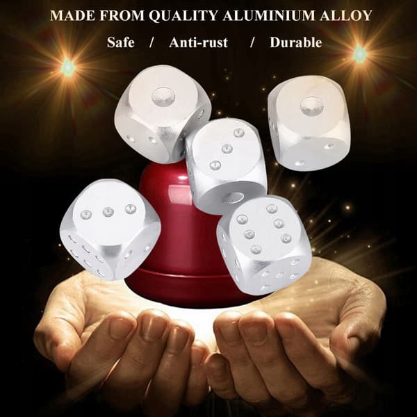5-piece aluminium poker set with a storage case for A7