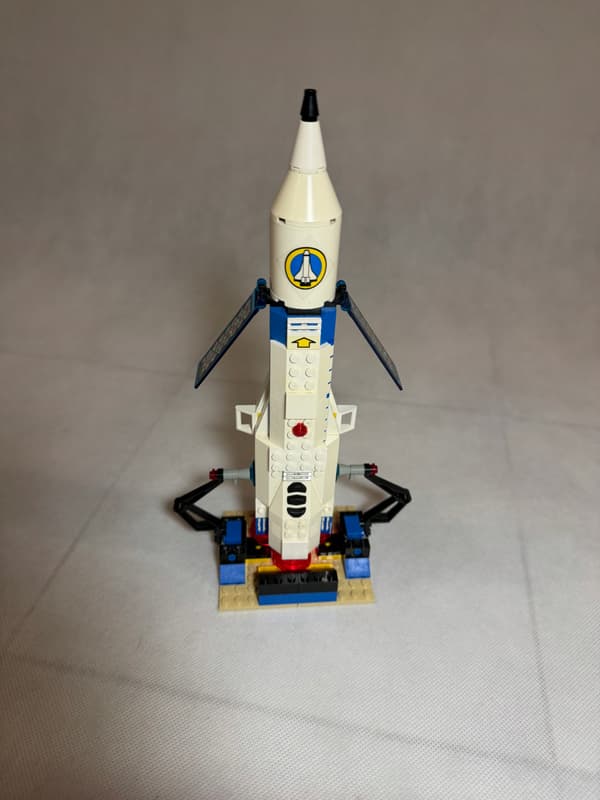 LEGO Set 6454 Countdown Corner Rocket