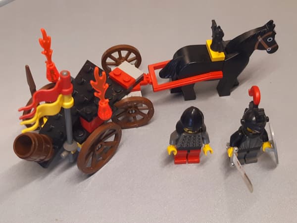Lego Castle 6027 Bat Lord’s Catapult (No. 2)