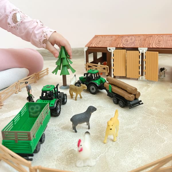 LITTLE FARMER SET – FARM FIGURINES