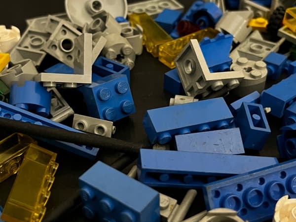 920 LEGO Alpha-1 Base