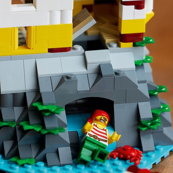 LEGO ICONS Eldorado Fortress 10320