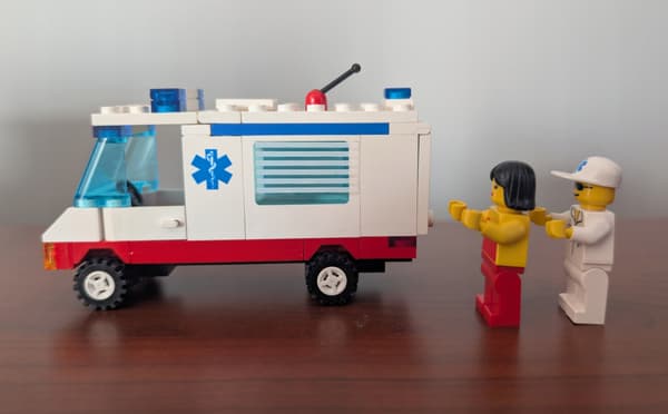 Lego 6666 Ambulance
