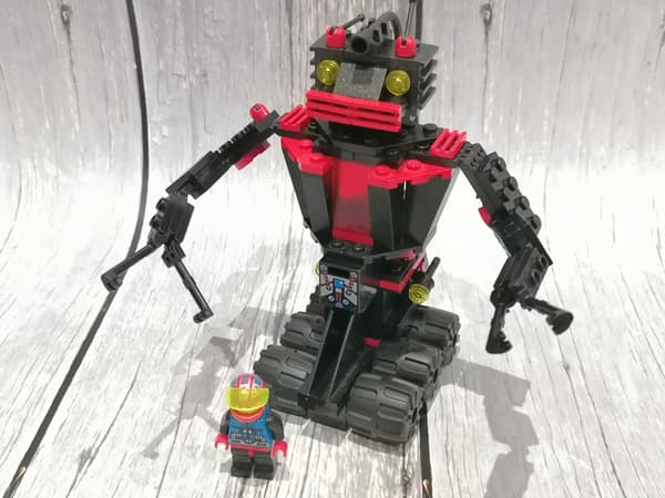 LEGO 6889 Recon Robot – second-hand