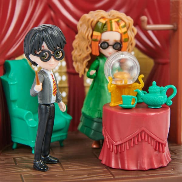 HARRY POTTER DIVINATION SET WITH FIGURINES