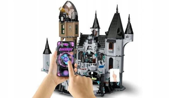LEGO Hidden Side Mystery Castle 70437 building set