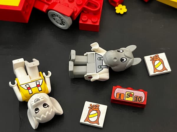3679 LEGO Mill with Workshop