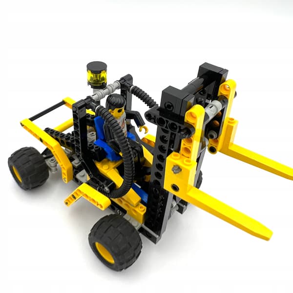 Lego Technic 8248 – Forklift