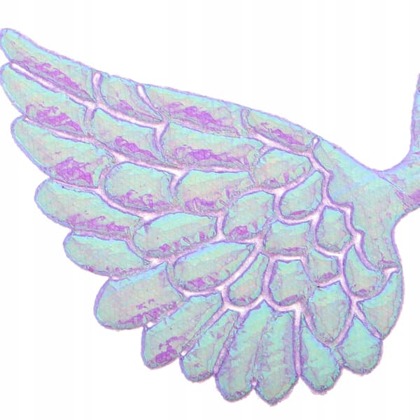 20 mini plastic wings for decoration