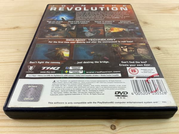 RED FACTION – PS2 game set, in excellent condition