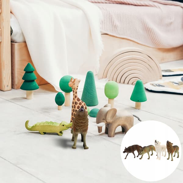 4 REALISTIC PLASTIC WOLF MODELS – EDUCATIONAL TOYS