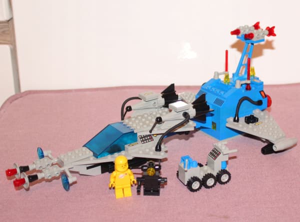 LEGO CLASSIC SPACE 6931 FX-Star Patroller – a unique set