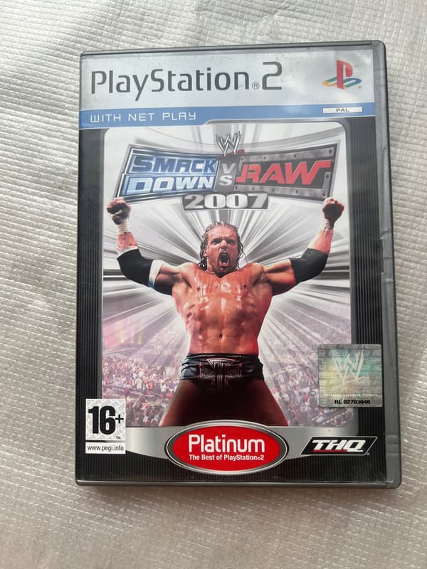 SMACKDOWN VS RAW 2007 4 PS2 PLATINUM