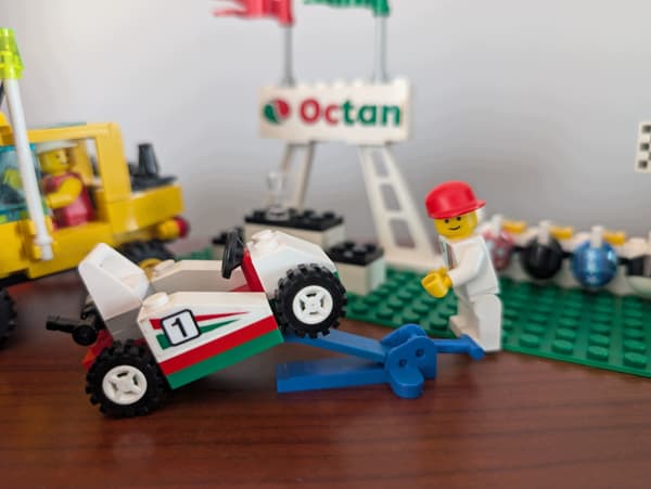 Lego 6539 Go-Kart Racing Centre