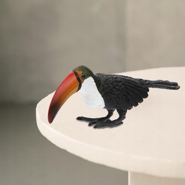 LIFELIKE TOUCAN FIGURINE – DESK DECORATION