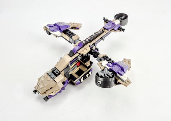 LEGO Ninjago Elements: Condrai’s Helicopter Attack
