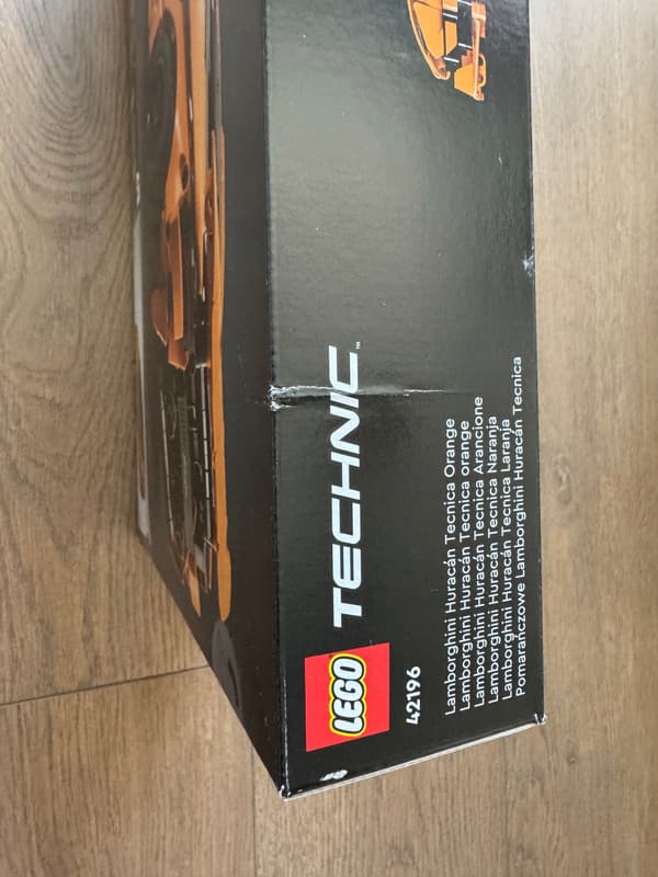 LEGO Technic 42196 Orange Lamborghini Huracán Tecnica NOTE DESCRIPTION