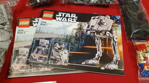 LEGO Star Wars 10174 AT-ST – UCS