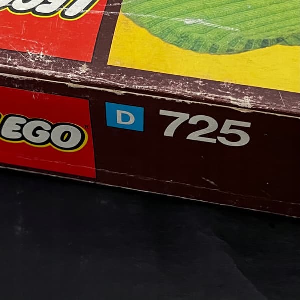 725 LEGO Box