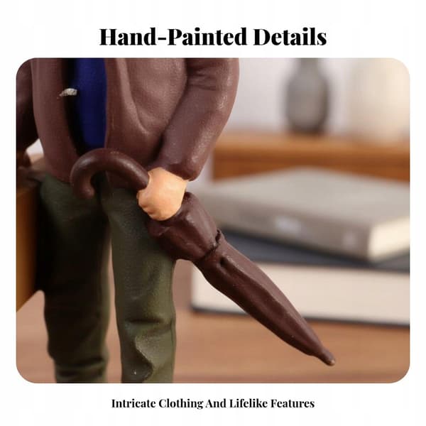 1:64 scale miniature figurine: Guitar Man