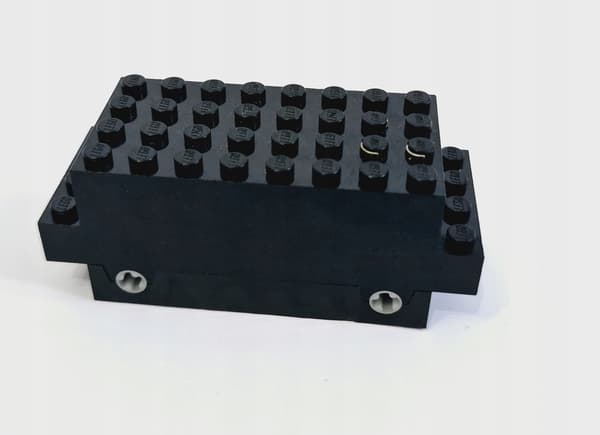 LEGO bb0129 4x10 motor, 9V drive, black