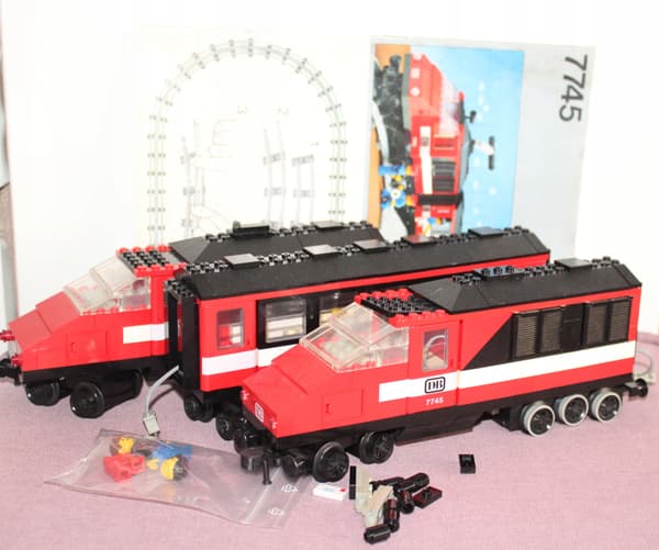 LEGO CITY TOWN CLASSIC TRAIN 7745 INSTRUCTIONS: TRAIN SET
