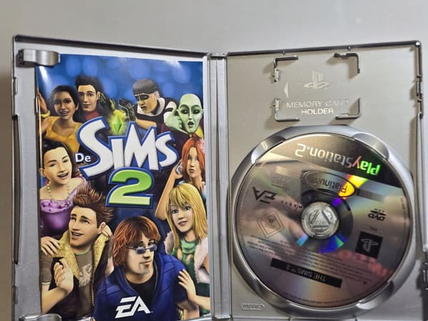 THE SIMS 2 PS2