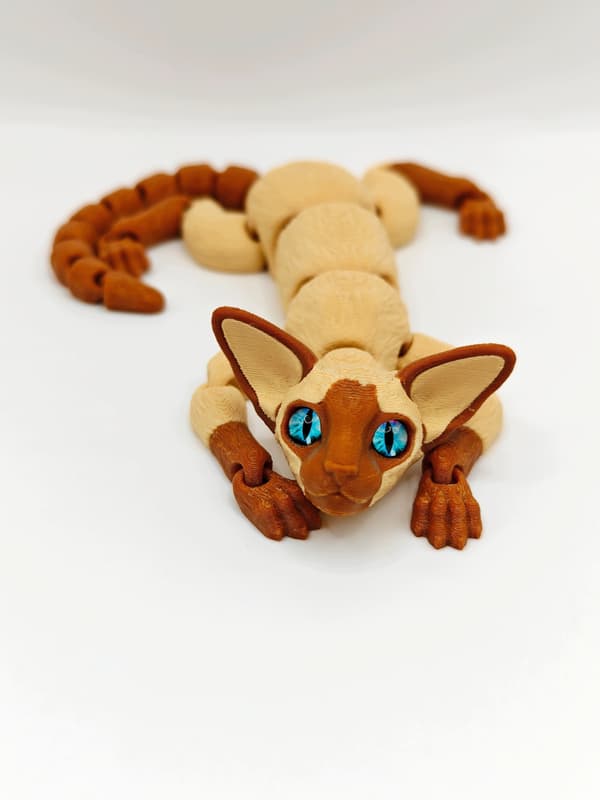 ORIENTAL KITTEN MOVING 3D STRESS-RELIEF TOY