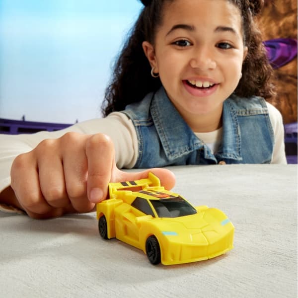 TRANSFORMERS EARTHSPARK AUTOBOT 2-IN-1 BUMBLEBEE FIGURE (1-STEP)