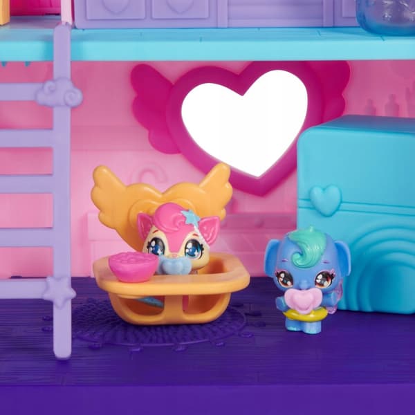 Hatchimals Alive Surprise: Pet Nursery – 4 Hatching Figures