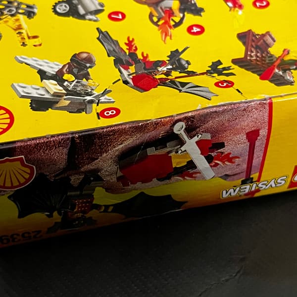 2539 LEGO Flying Machine with Knight