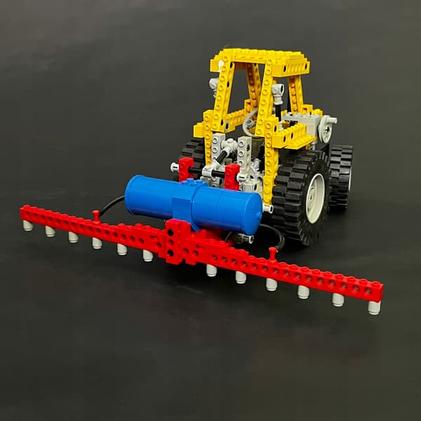 8849 LEGO Tractor with Sprayer