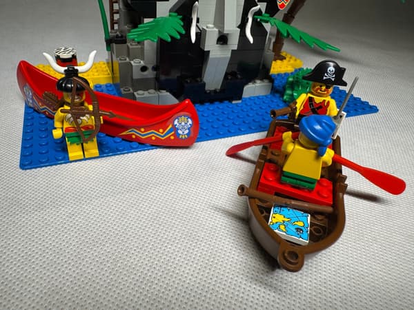 LEGO Pirates 6264 Forbidden Cove