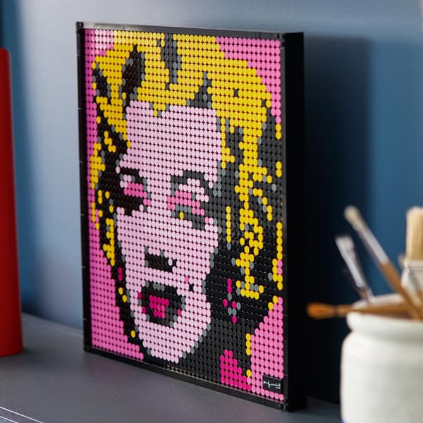Lego Art Andy: Marilyn Monroe Set 31197 ((((dented box))))