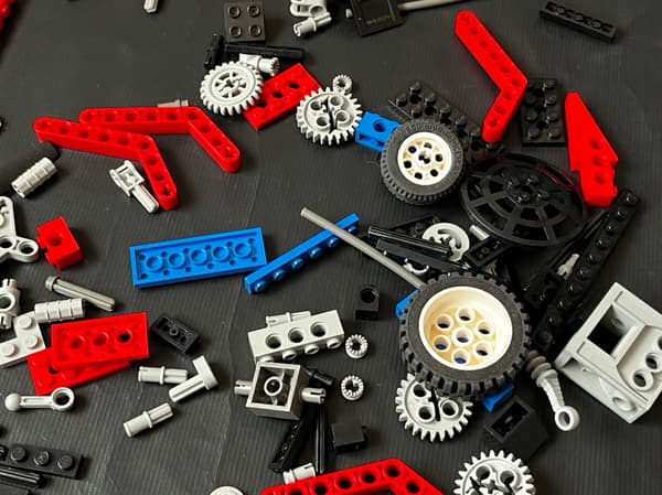 8244 LEGO Modular Construction