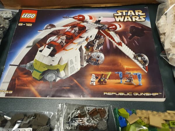 LEGO Star Wars 7163 Republic Gunship