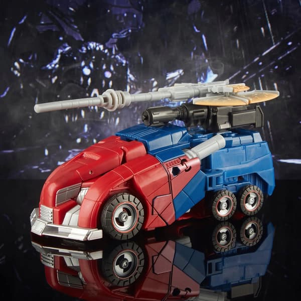 HASBRO Transformers War for Cybertron Optimus Prime Action Figure