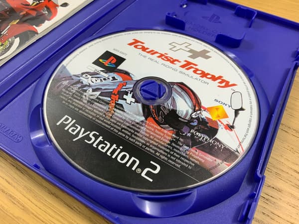 TOURIST TROPHY: THE REAL RIDING SIMULATOR – PS2 game disc, in excellent condition, complete set